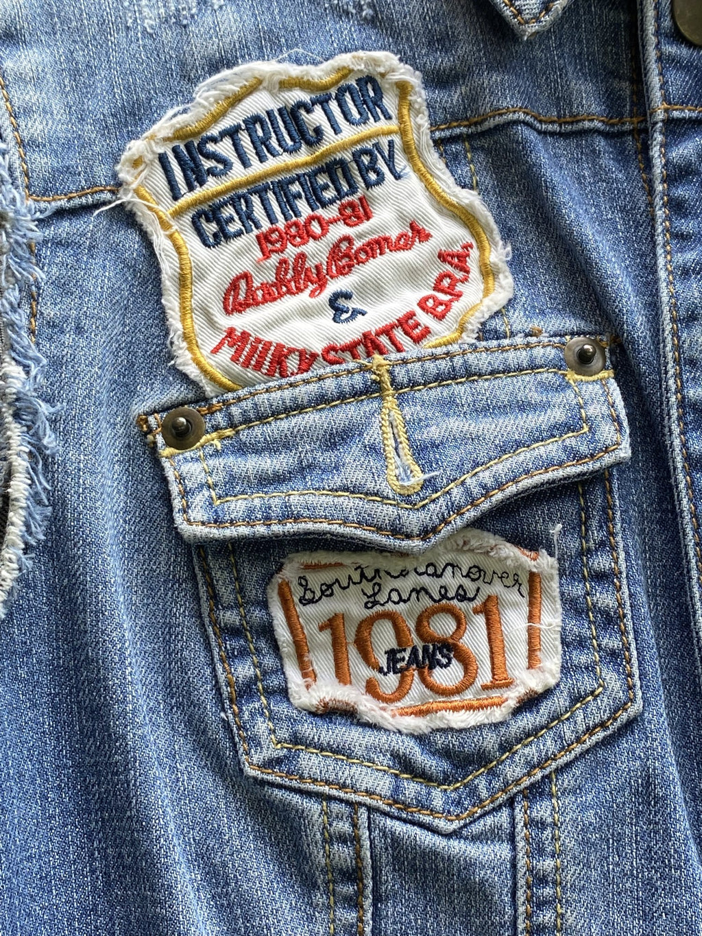 2.1 Denim Blue Patch Detail Sleeveless Jacket — detail