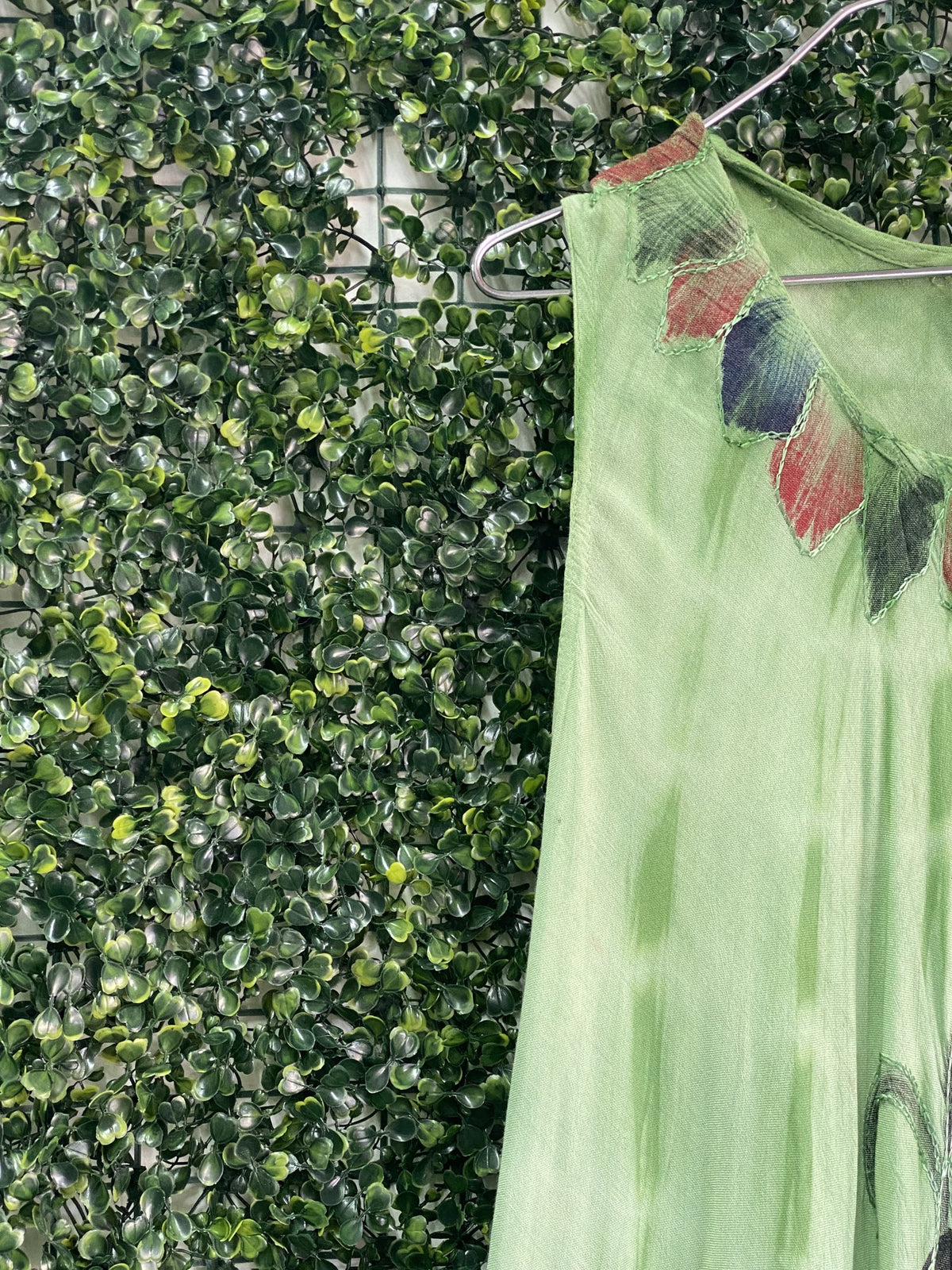 Green Butterfly Print High-Low Viscose Dress — detail