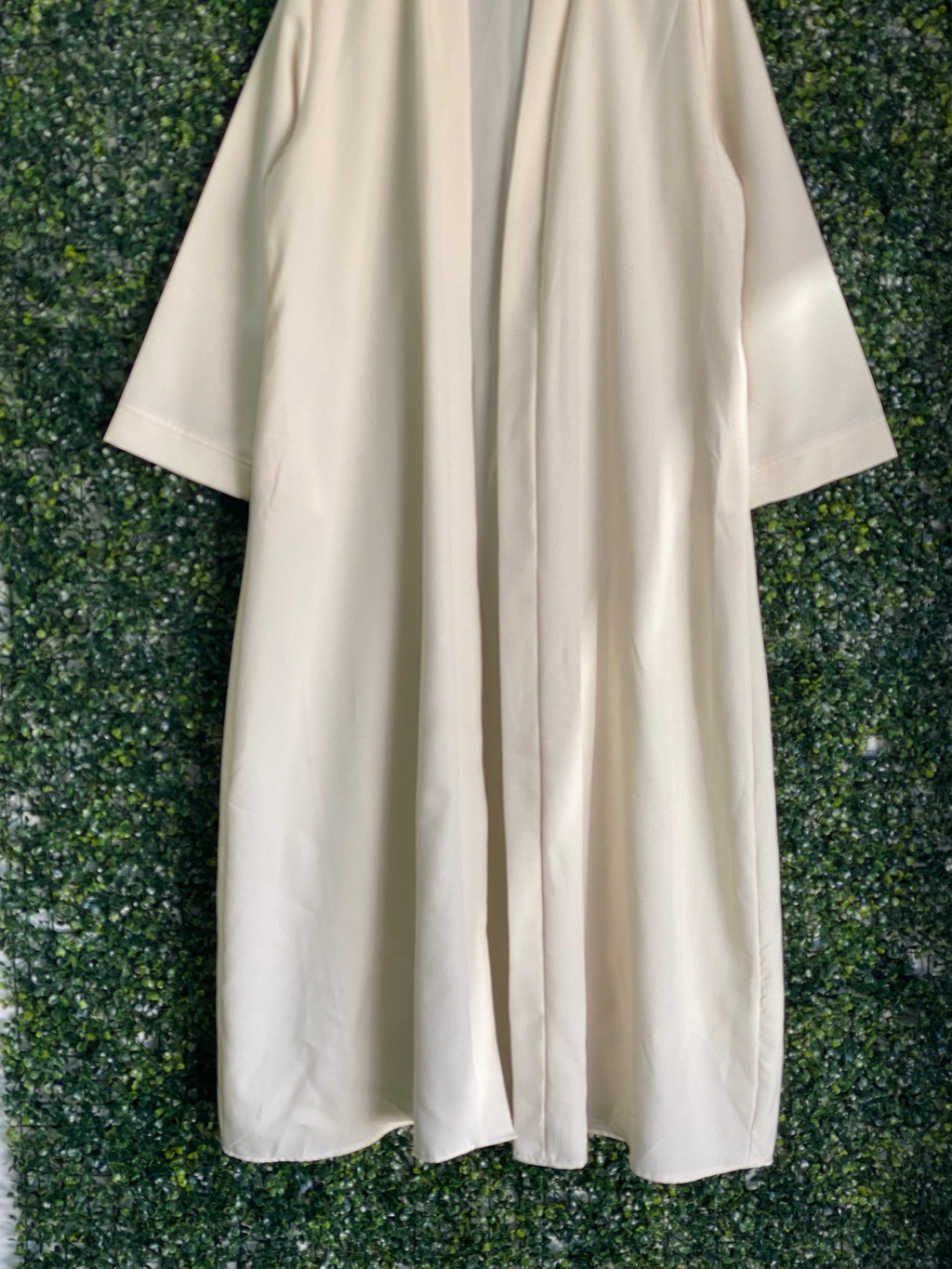 Rare Earth Cream Minimalist Longline Duster — detail