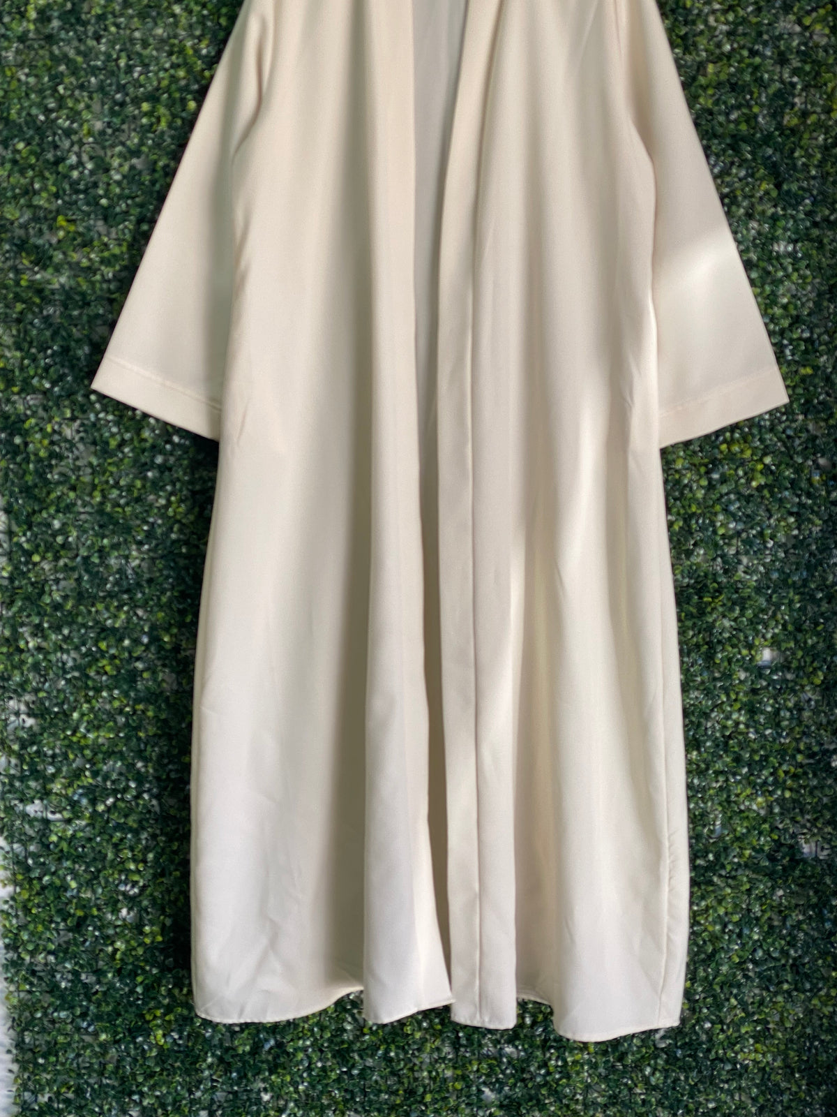 Rare Earth Cream Minimalist Longline Duster — detail