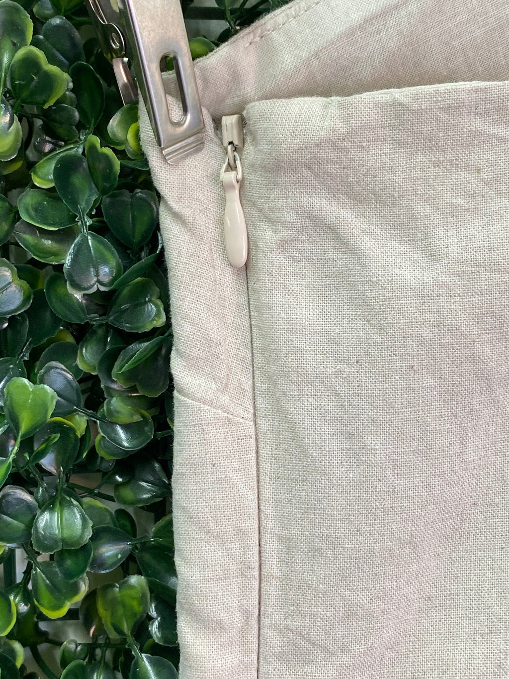 H&M Cream Linen Blend Strappy Mini Dress — detail