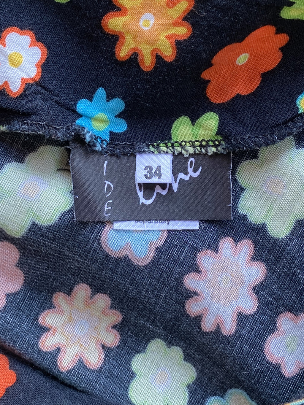 Black Multicolour Daisy Print Shift Dress — brand