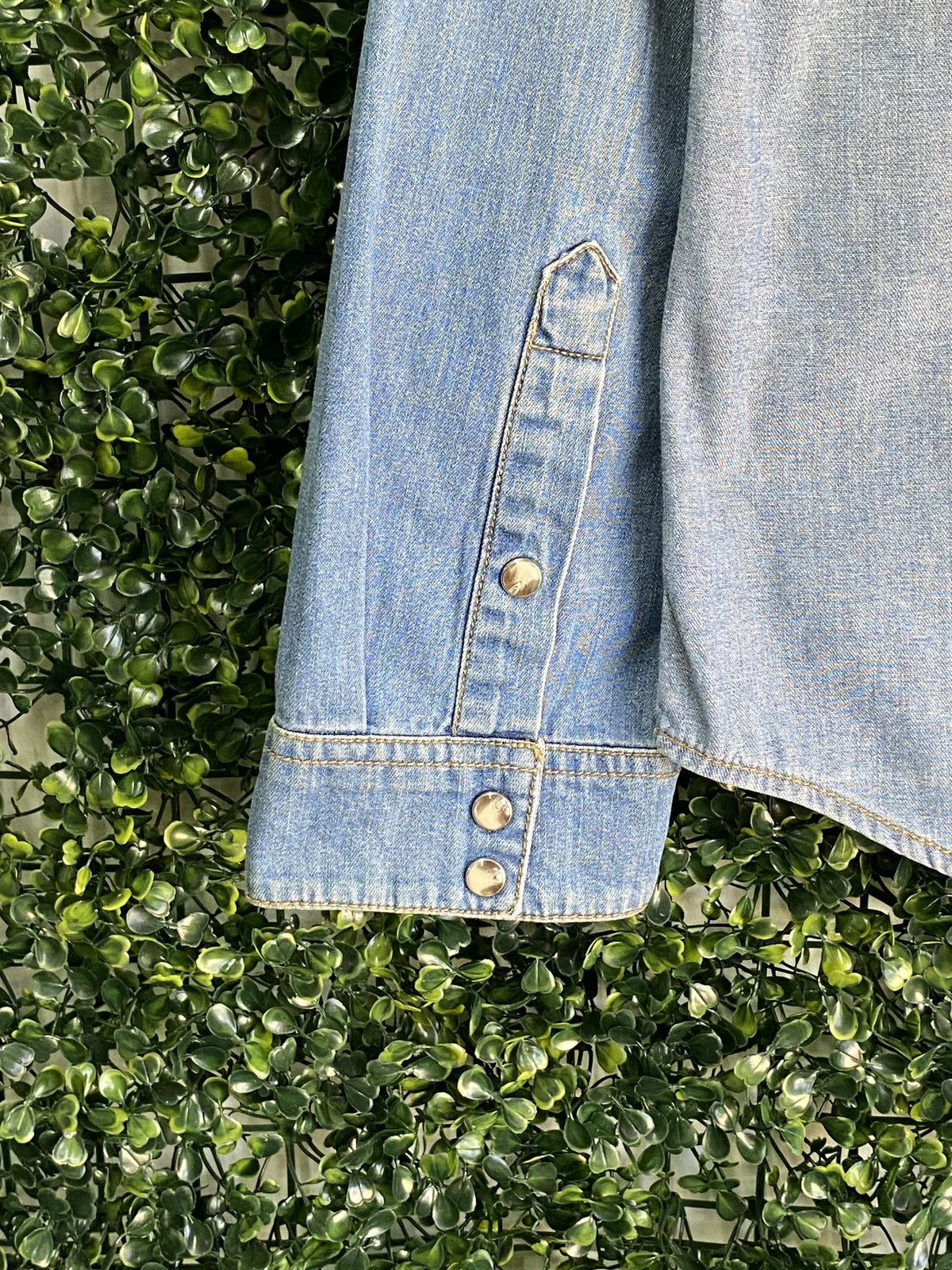 Daniel Hechter Blue Slim Fit Denim Shirt — detail