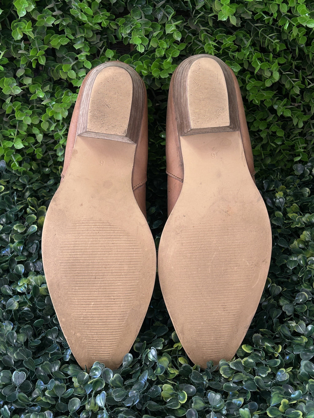 Woolworths Tan Leather Chelsea Ankle Boots — detail