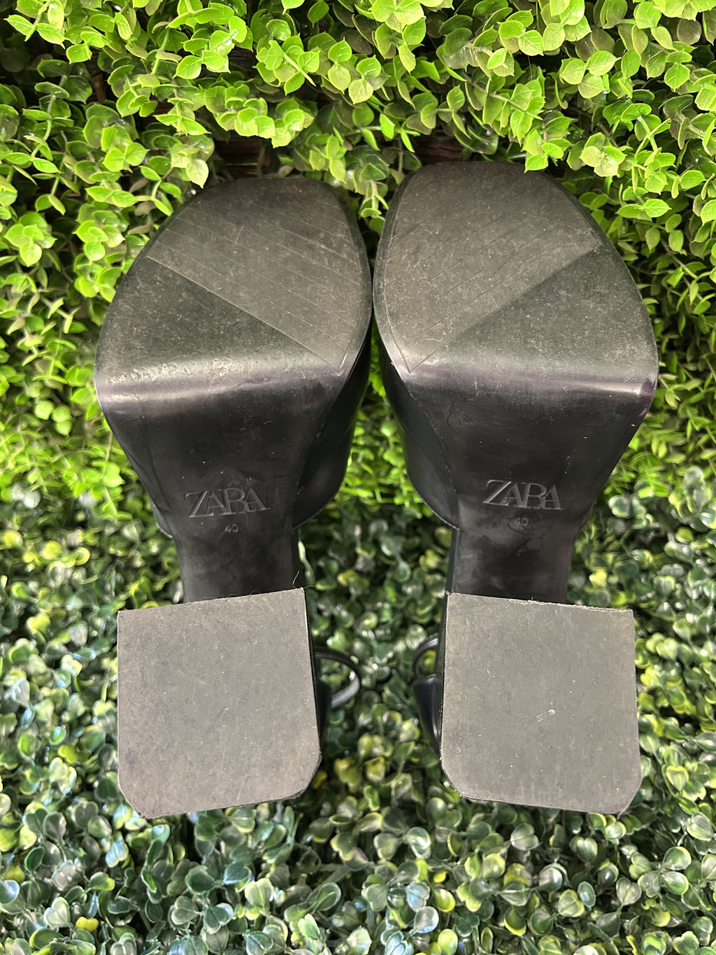 Zara Black Platform Ankle-Strap Block Heels — detail