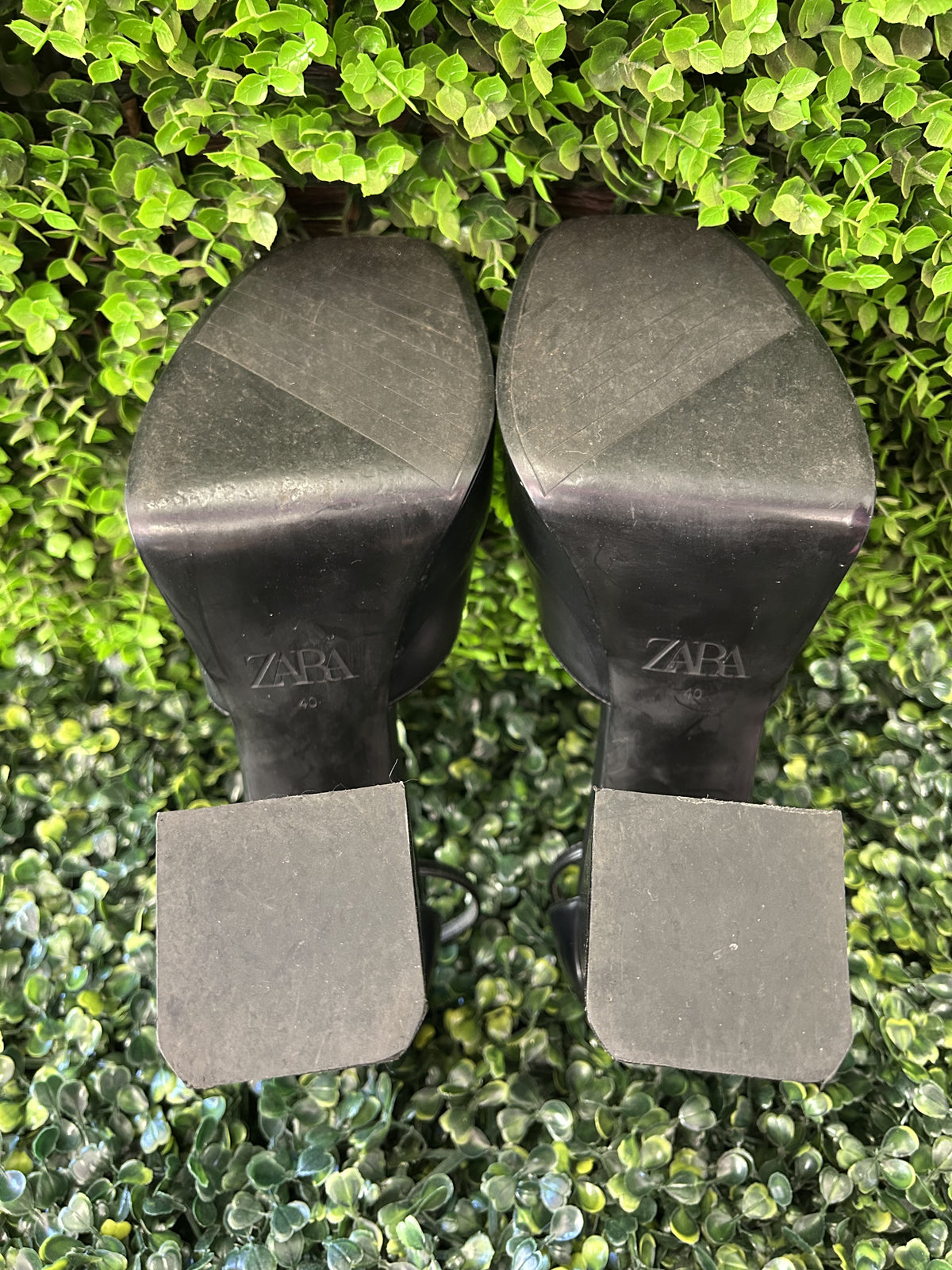 Zara Black Platform Ankle-Strap Block Heels — detail