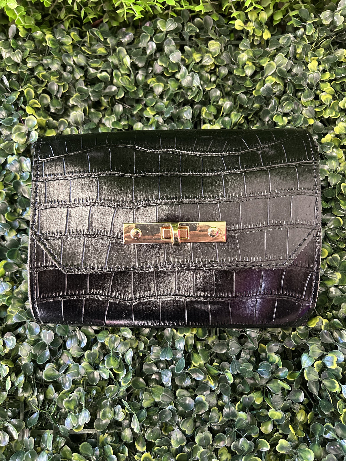 Dazzle Black Croc Embossed Shoulder Bag — detail