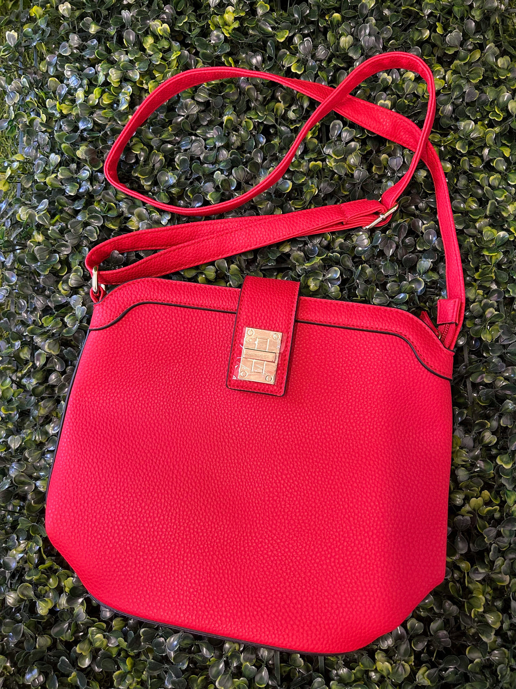 Red Textured Crossbody Bag with Gold Clasp — front