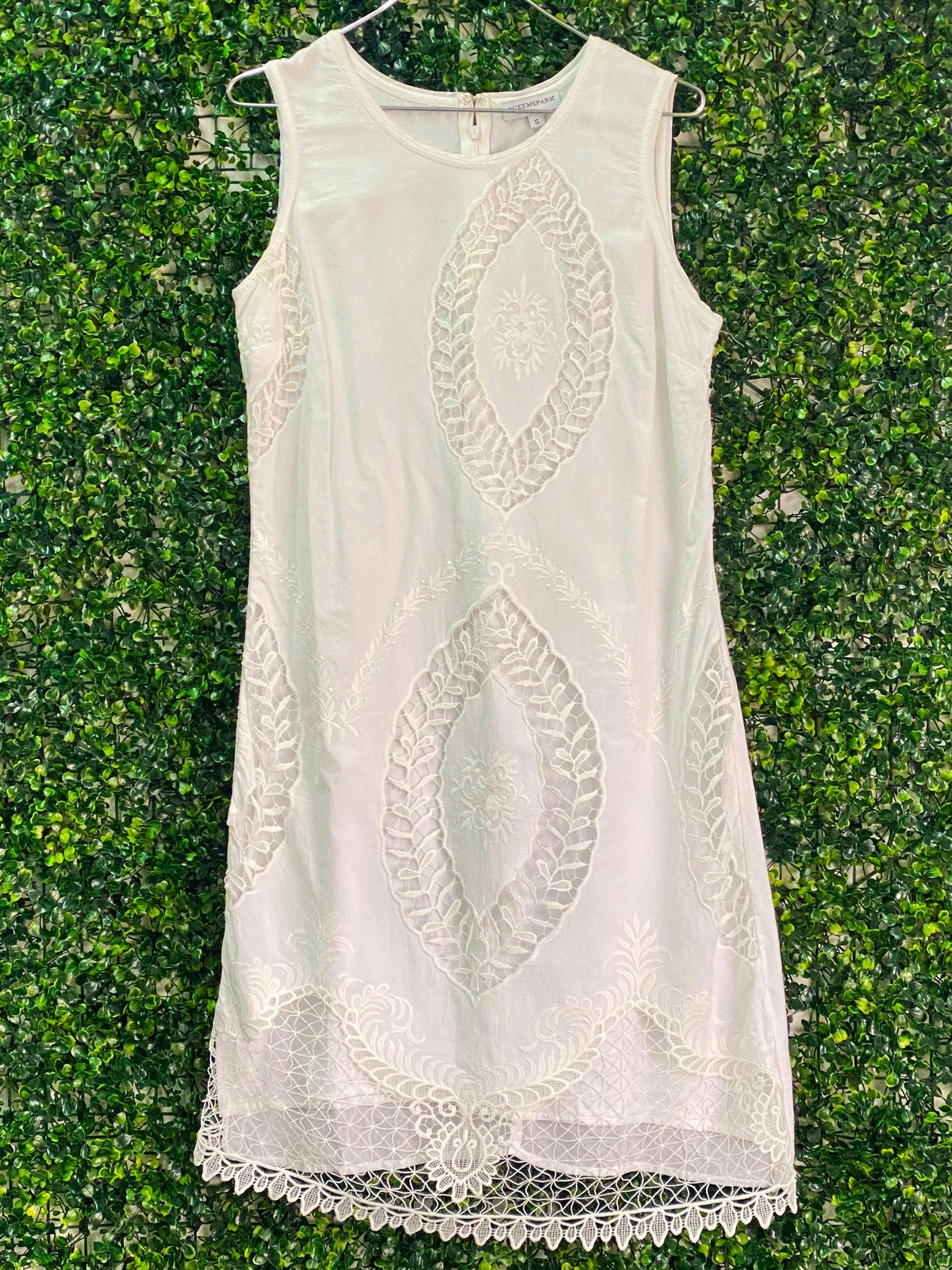 Queenspark White Embroidered Cotton Shift Dress — front