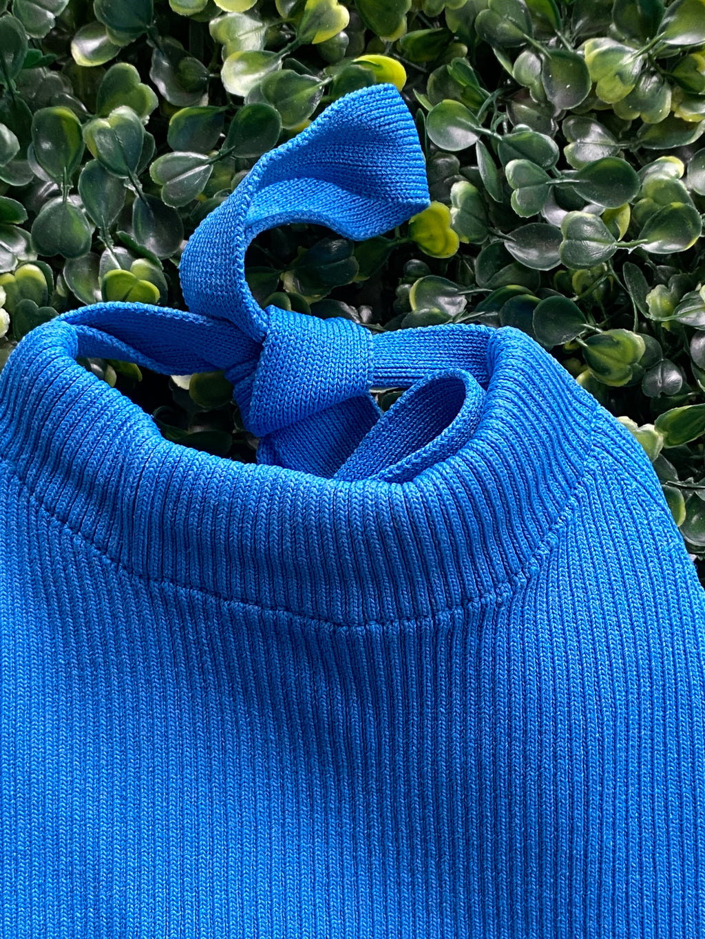 Zara Cobalt Blue Ribbed Tie-Back Halter Top — detail