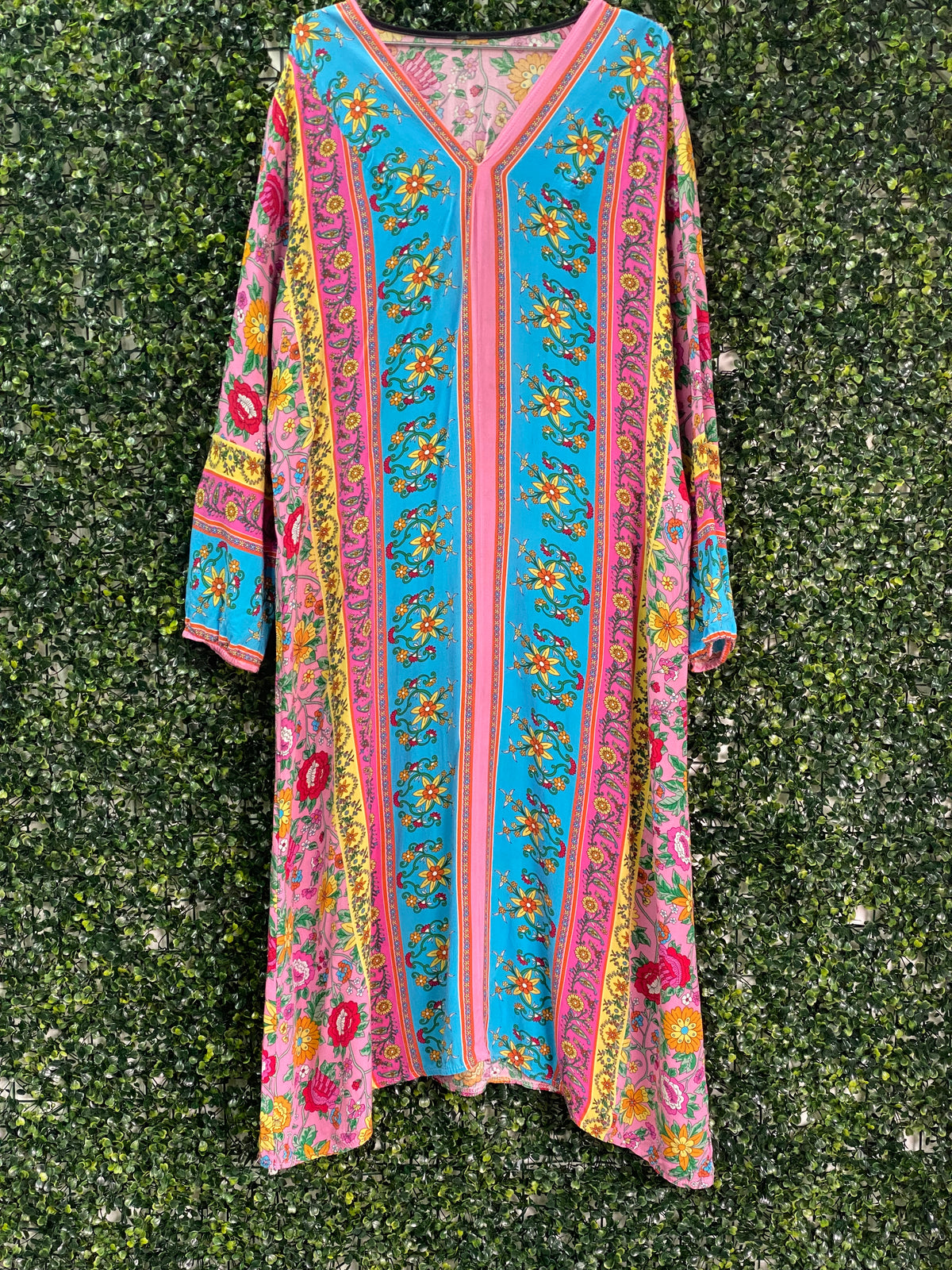 Pink & Turquoise Floral Border Print Kaftan Dress — detail