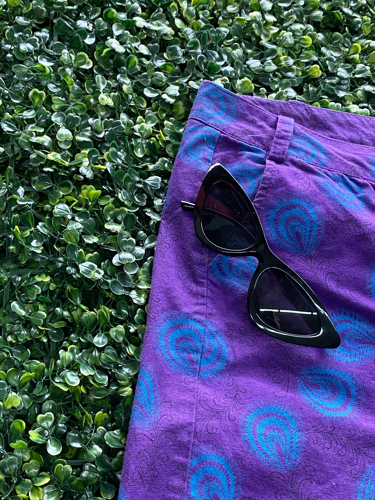 Amanda Laird Cherry Purple & Turquoise Print Pants — detail