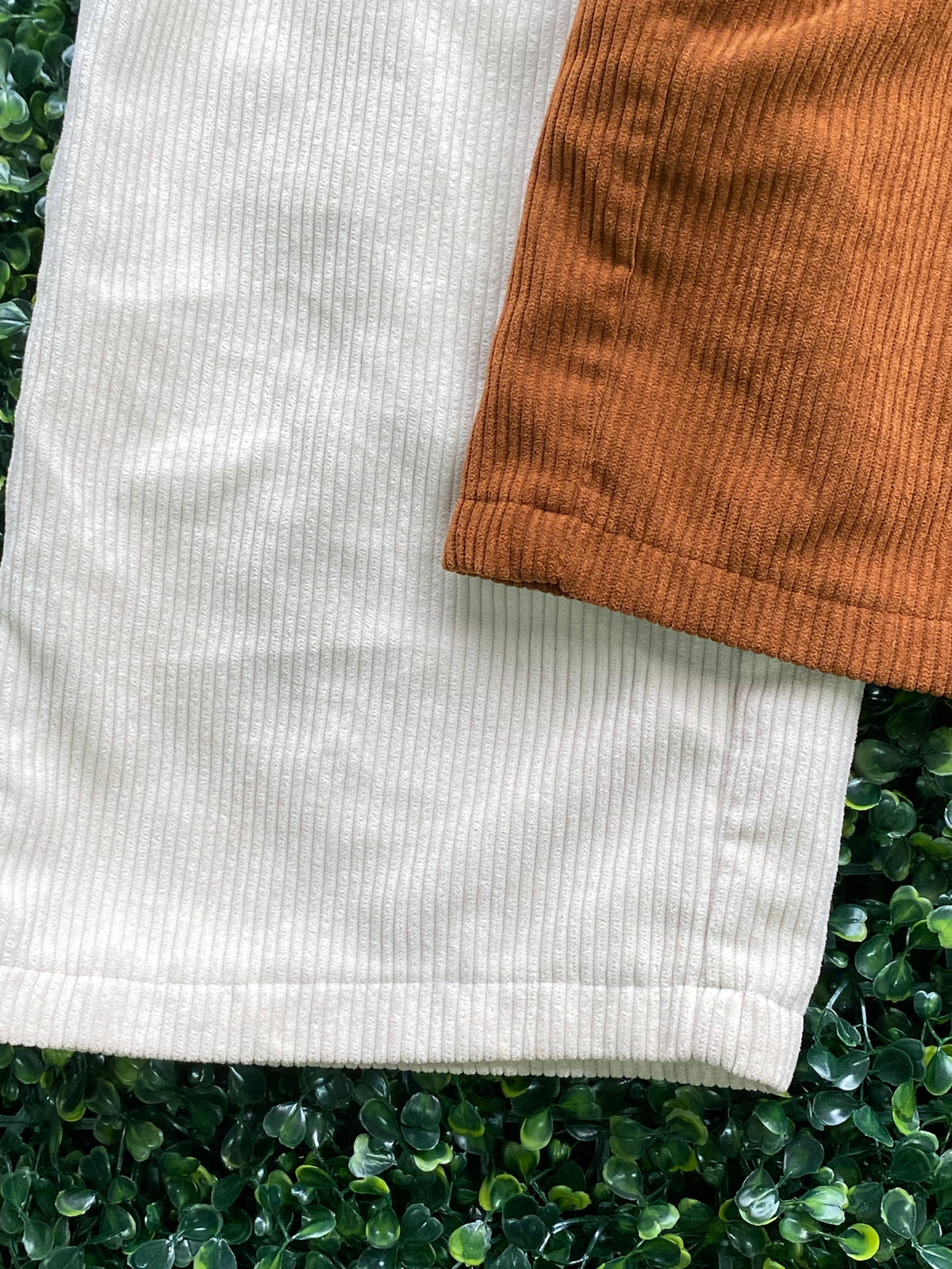 Two-Tone Cream & Rust Corduroy Straight-Leg Pants — detail