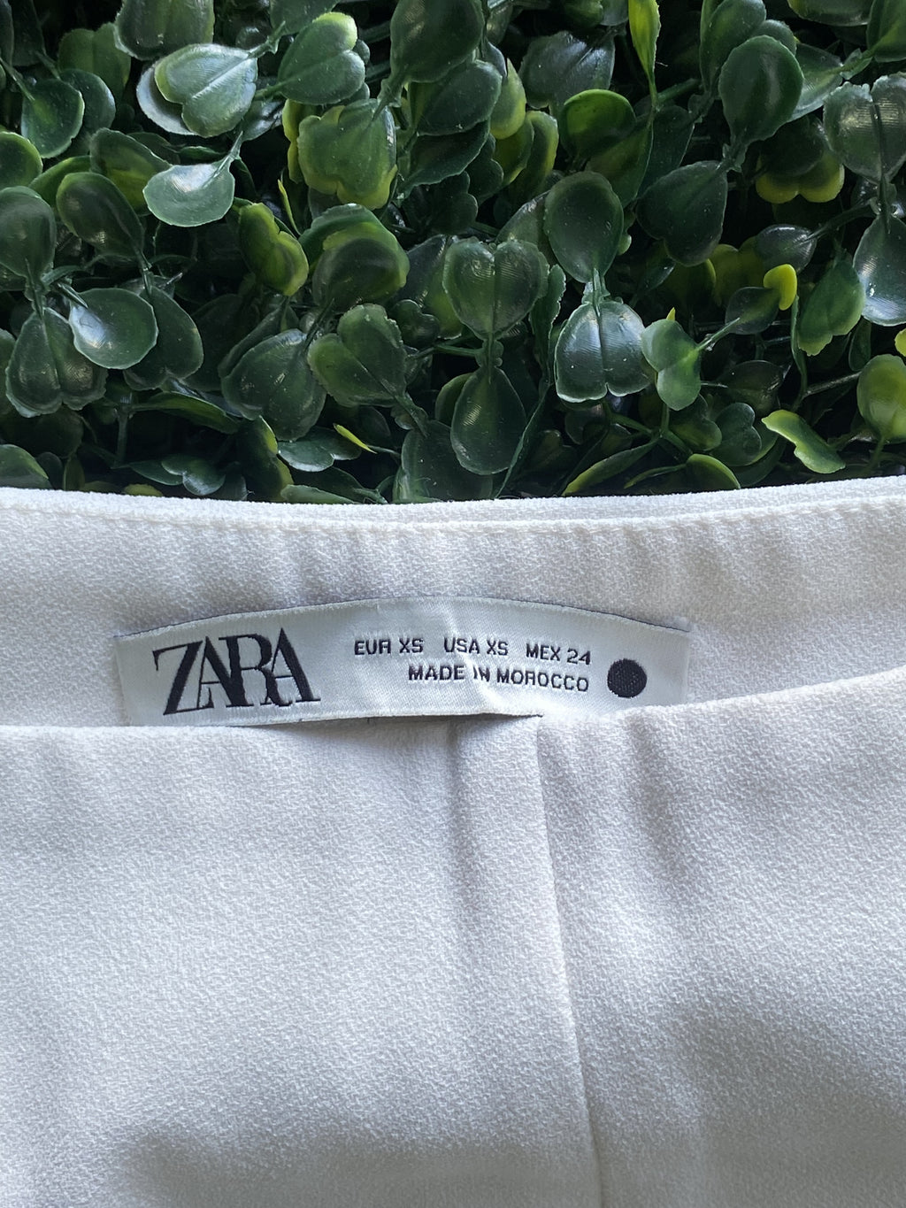 Zara Ivory Straight-Leg Tailored Trousers — brand