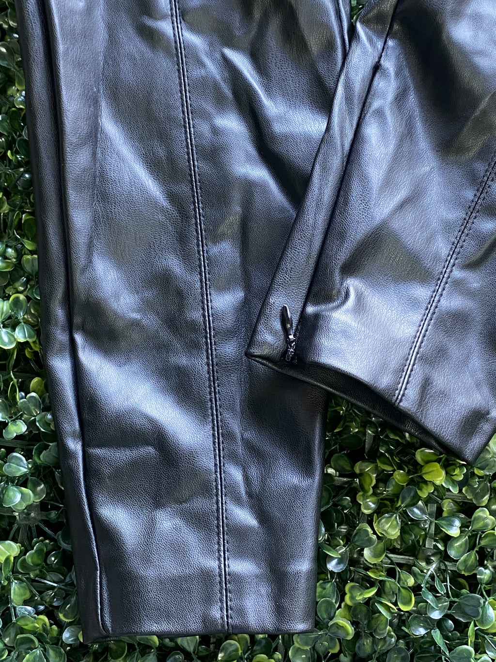 Zara Black Faux-Leather Zip-Ankle Pants — detail
