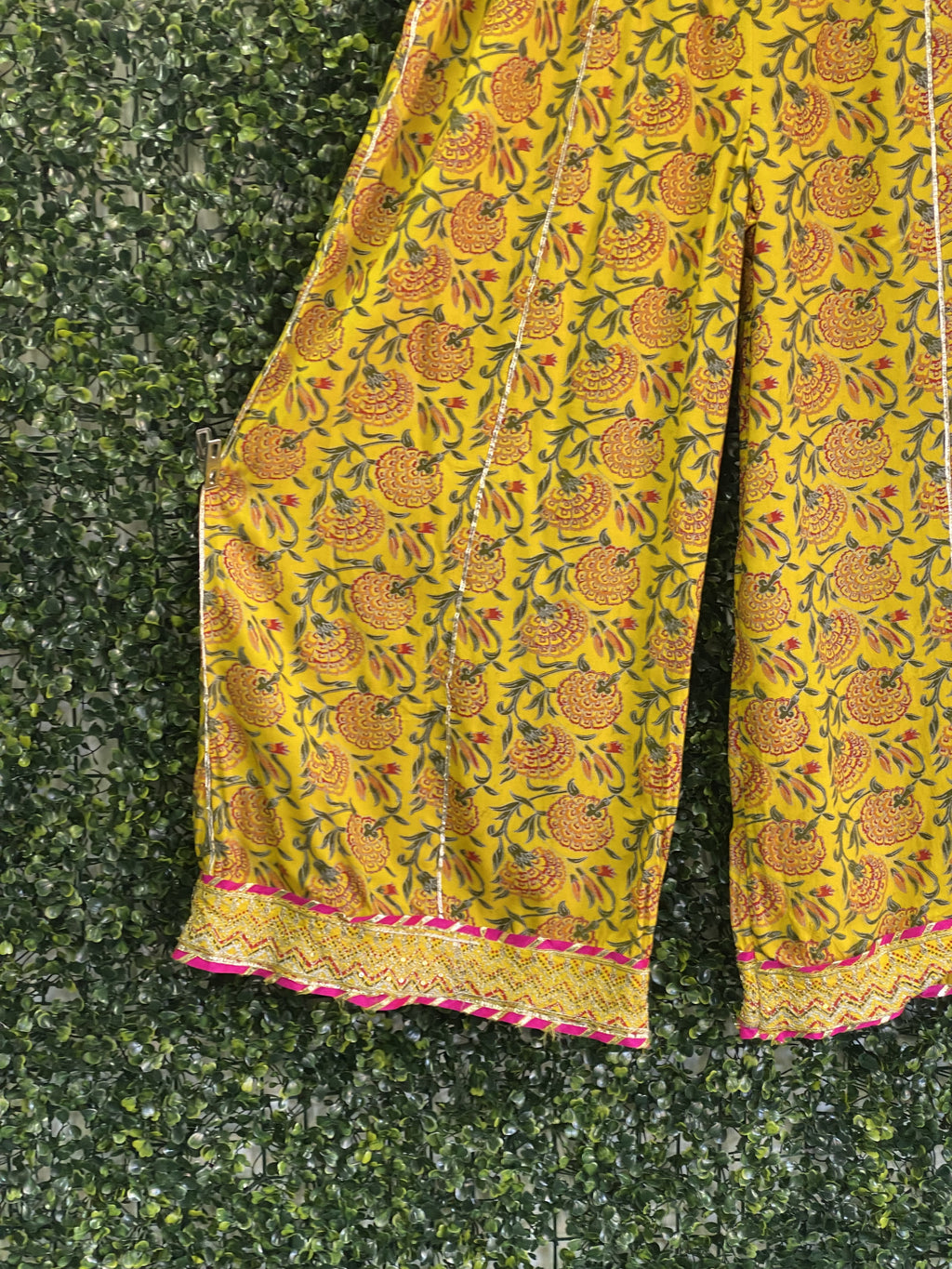 Mustard Floral Border-Print Wide-Leg Pants — detail