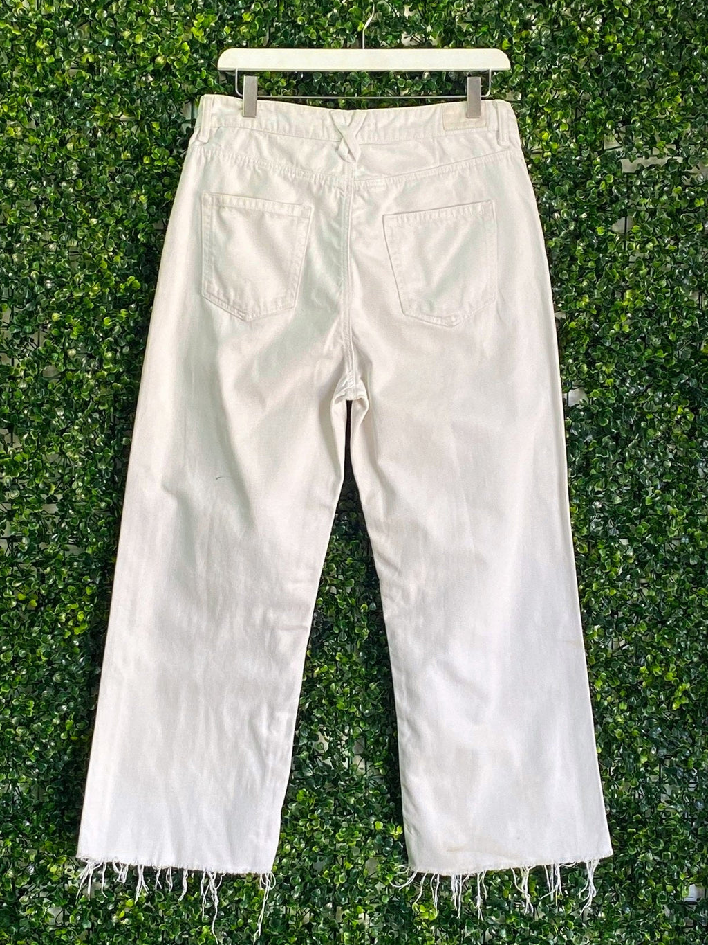 Zara White Straight-Leg Jeans — back