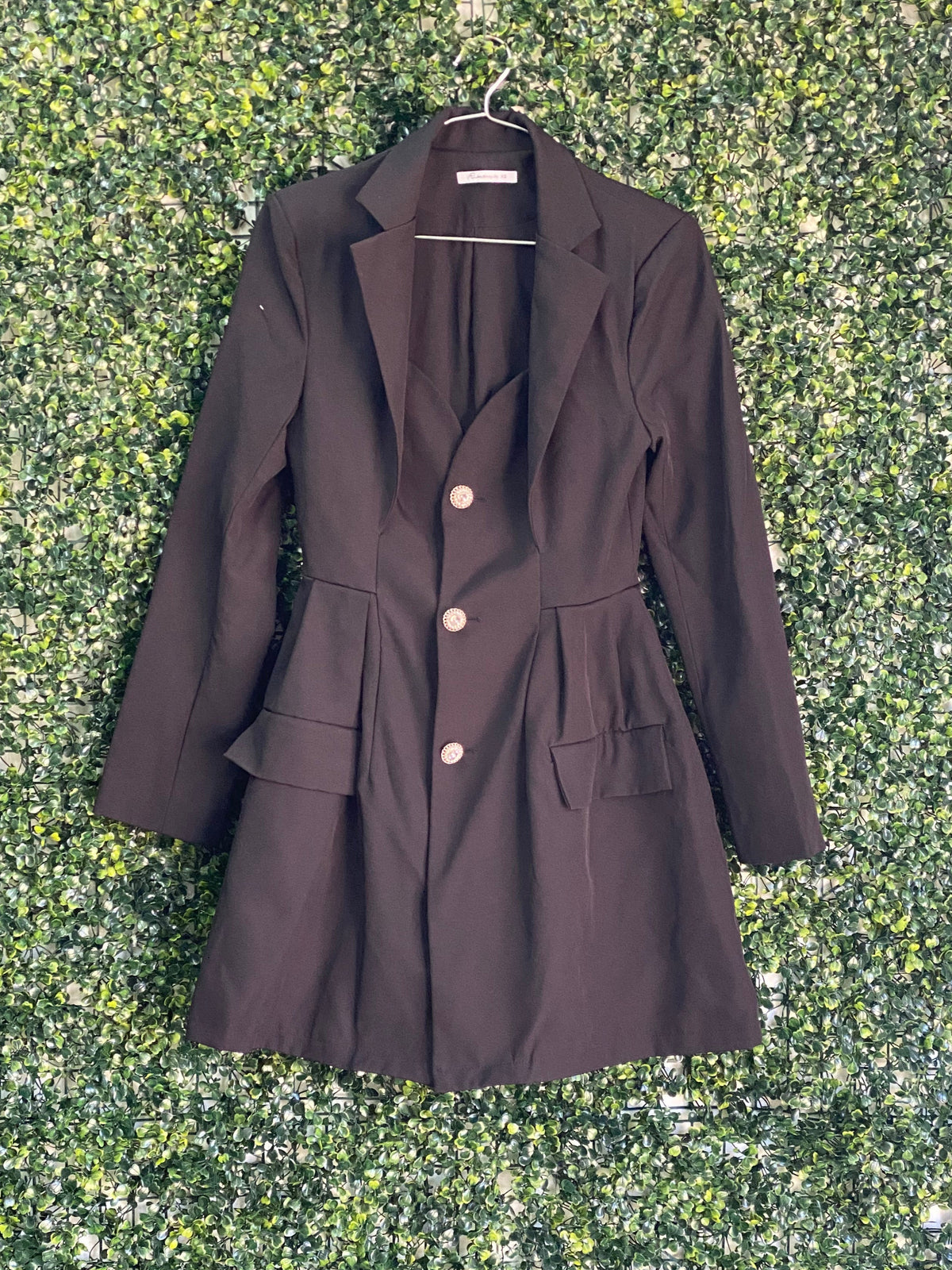 Amy Enjoy Life Black Gold-Button Longline Blazer — front