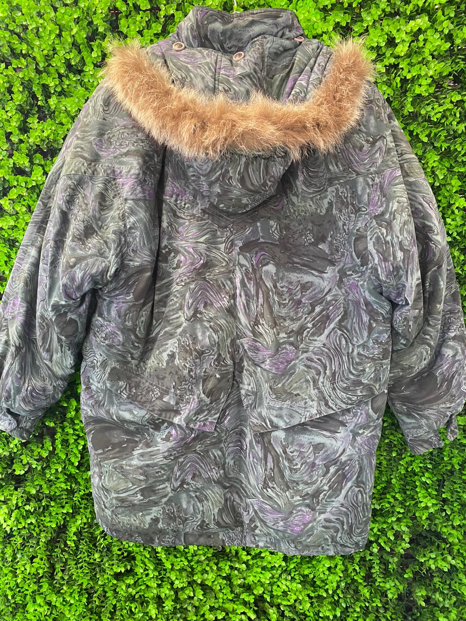 Marble Print Hooded Puffer Jacket with Faux Fur Trim