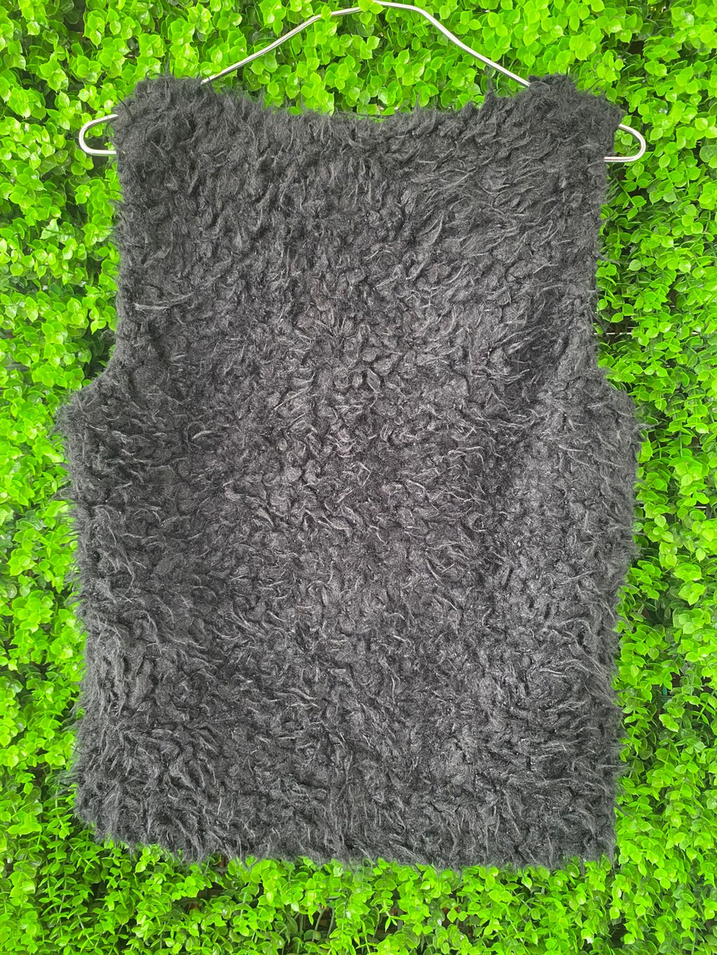 Emoi by Emonite Black Faux Fur Cropped Vest