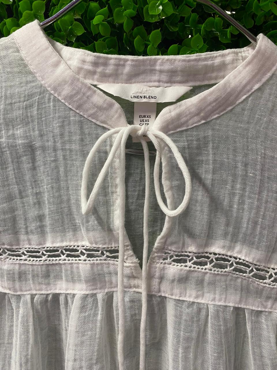 White Boho Linen Tie-Neck Blouse with Balloon Sleeves