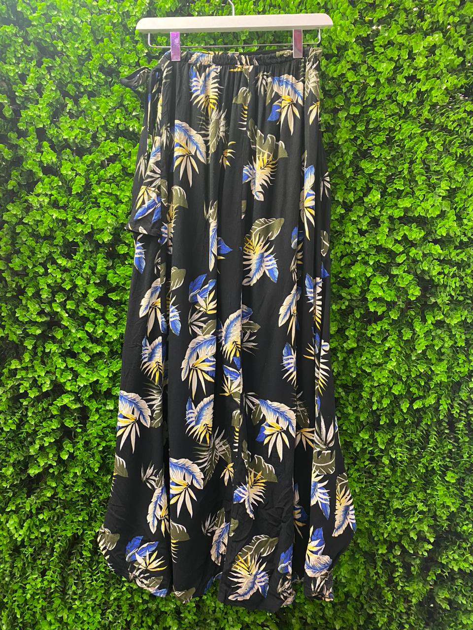 Black Tropical Print Two-Piece Set