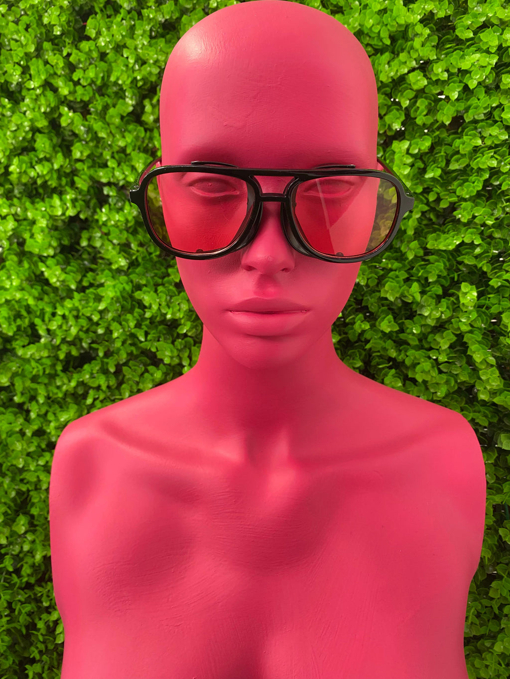 Black Red-Lens Statement Sunglasses