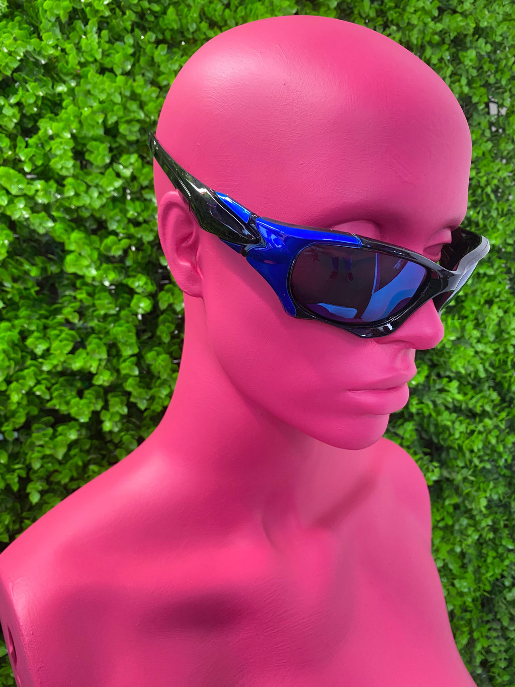 Black Blue-Lens Cat-Eye Sunglasses