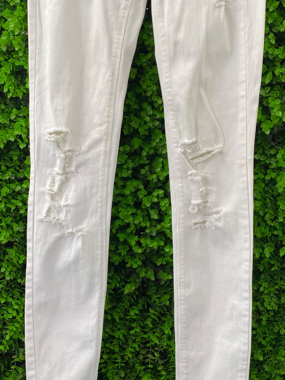 Sissy Boy White Stretch-Cotton Distressed Skinny Jeans