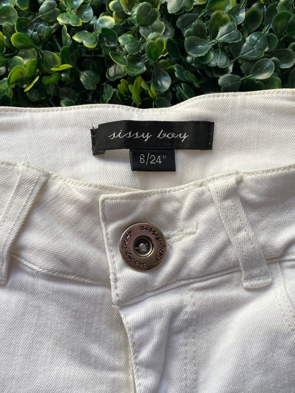 Sissy Boy White Stretch-Cotton Distressed Skinny Jeans