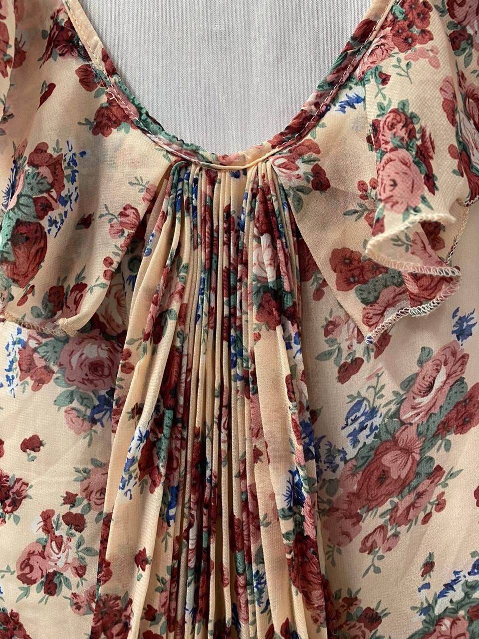 Vintage Floral Tie-Sleeve Blouse