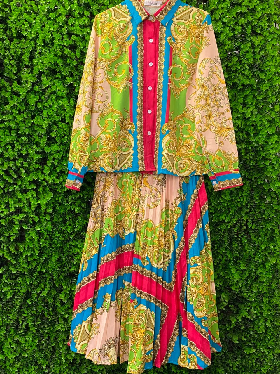 Multicolour Baroque Shirt & Pleated Skirt Set