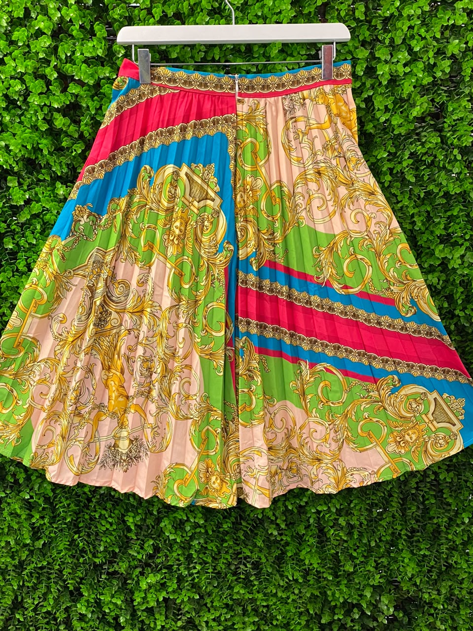 Multicolour Baroque Shirt & Pleated Skirt Set