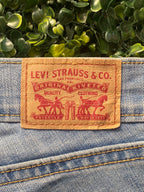 Levi's Light-Wash Curve Skinny Jeans