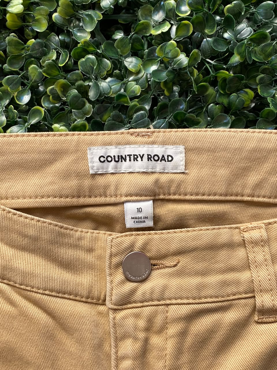 Country Road Camel Stretch Cropped Trousers