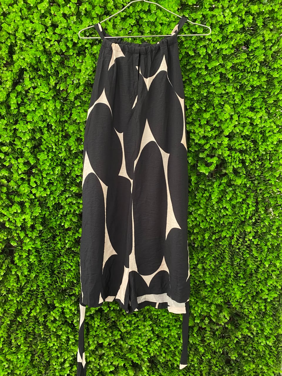 Iconography Black & Ivory Abstract Belted Midi Dress