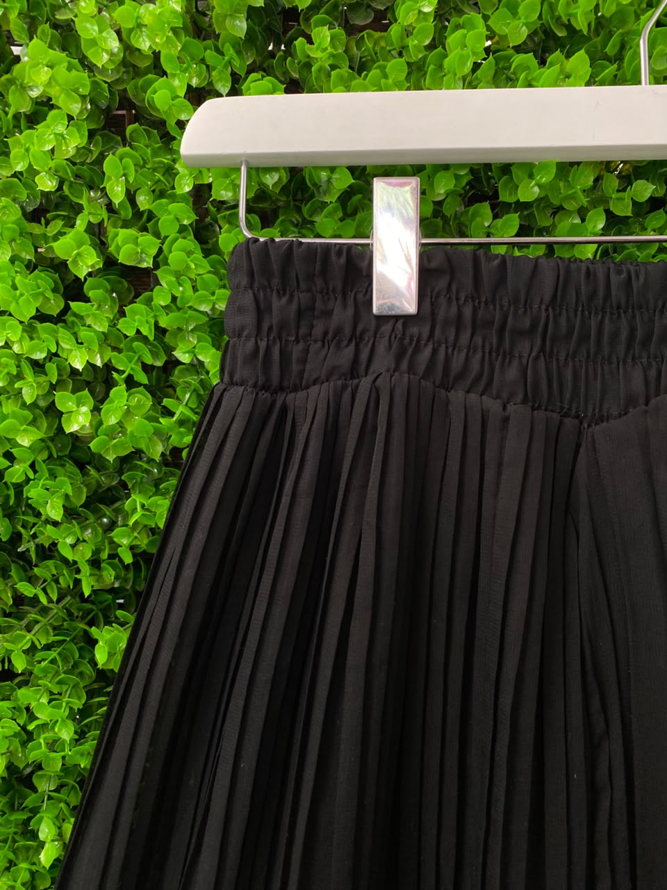 Black Pleated Maxi Skirt