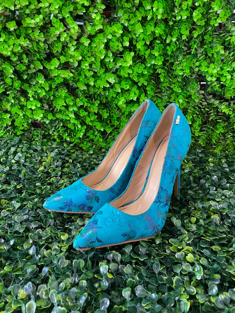 Turquoise  Pointed-Toe Pumps