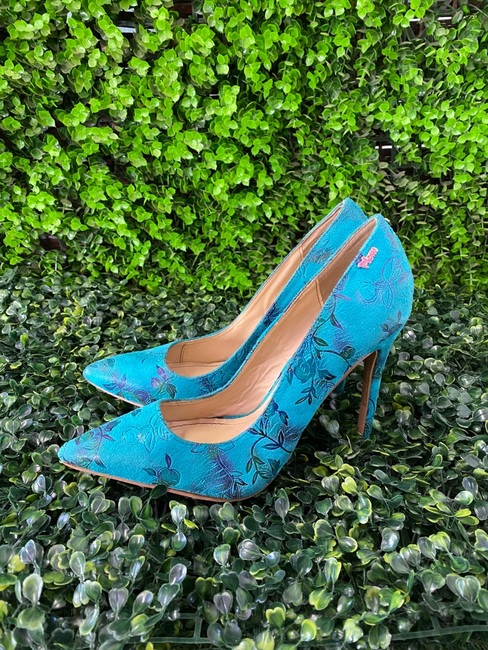 Turquoise  Pointed-Toe Pumps