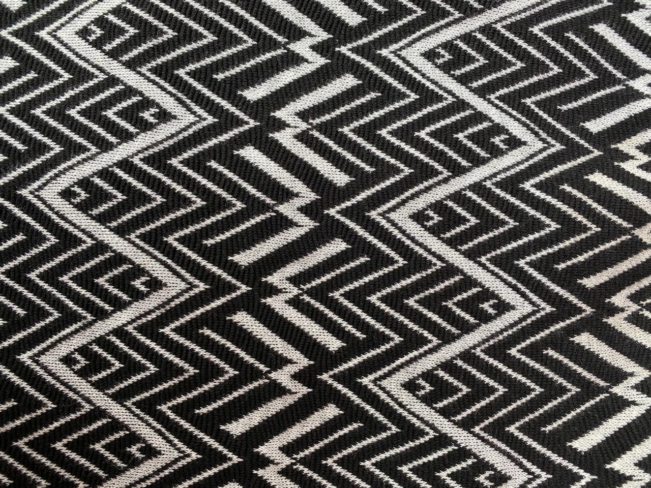 Black & White Chevron Pattern Top