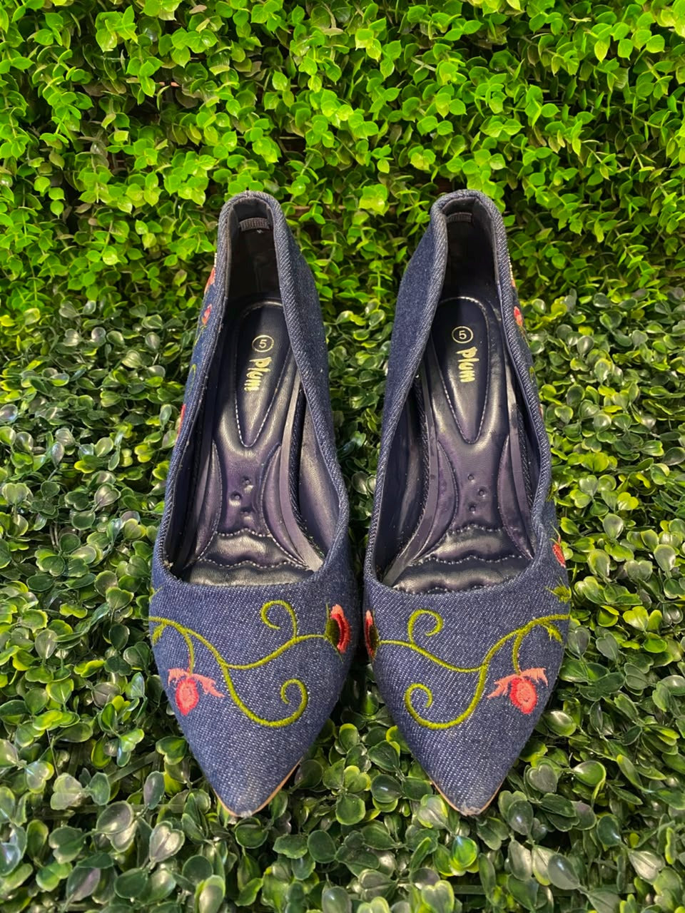 Navy Embroidered Pointed-Toe Flats