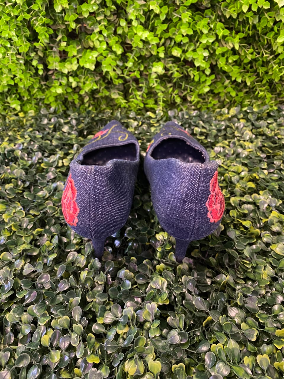 Navy Embroidered Pointed-Toe Flats