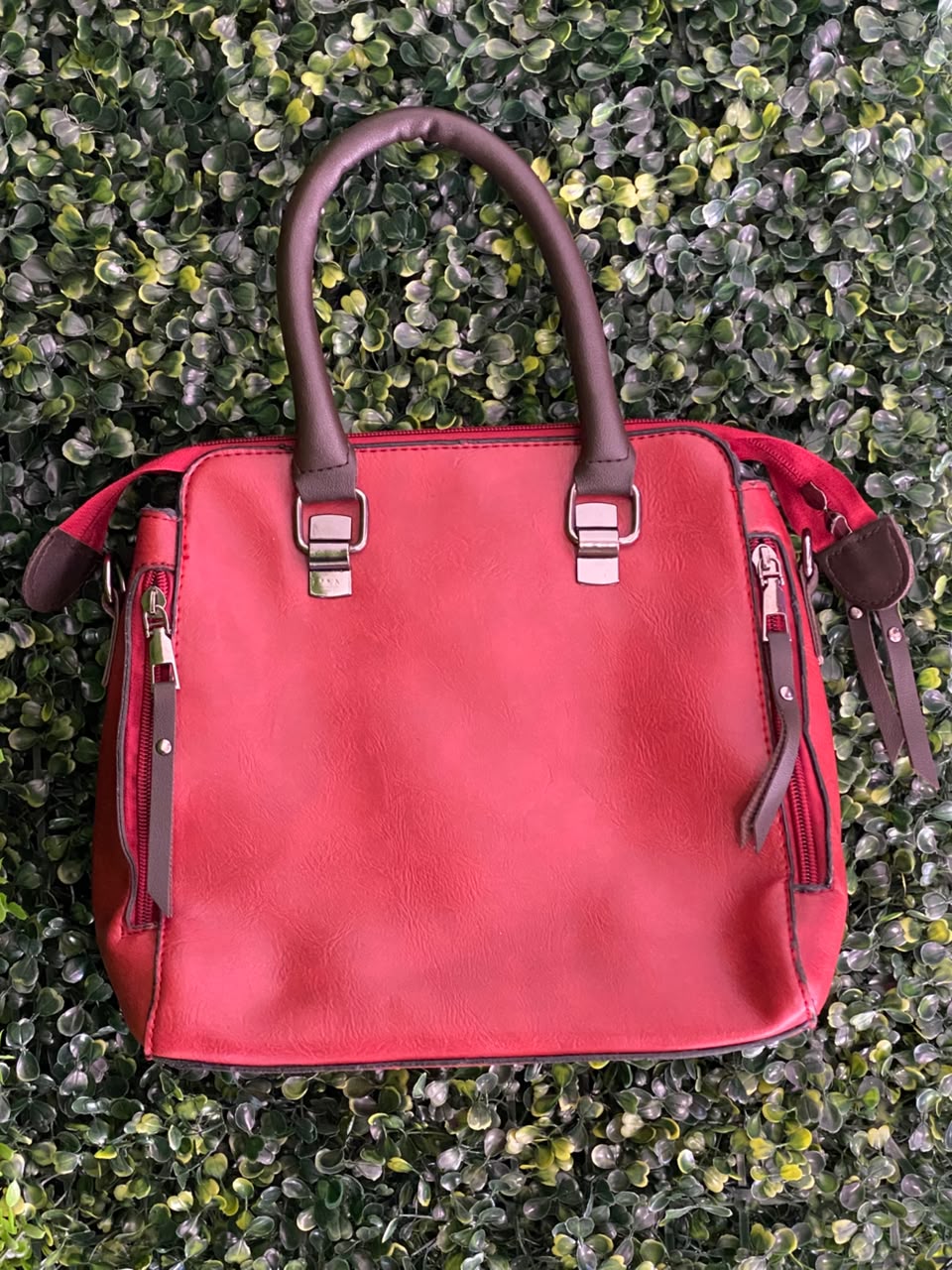 Red Three-Piece Handbag & Pouch Set