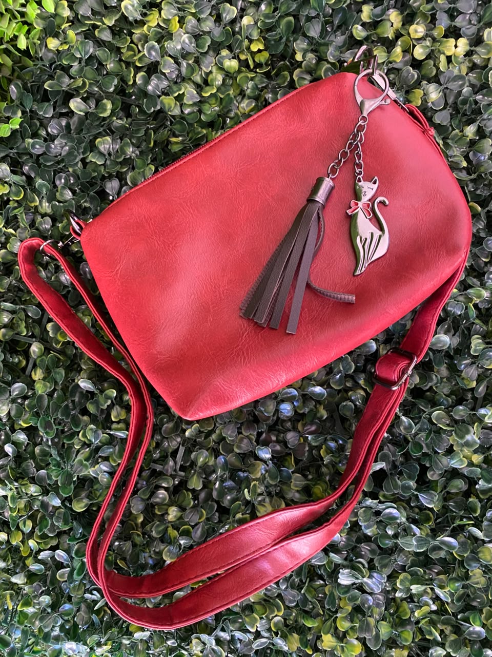 Red Three-Piece Handbag & Pouch Set