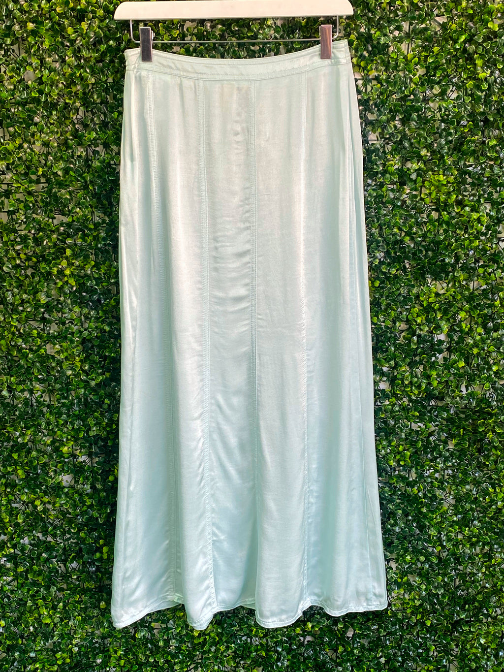 Pale Mint Floaty Maxi Skirt — detail
