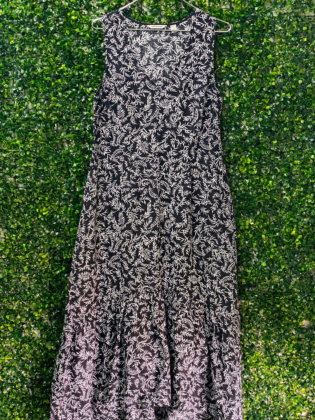 Country Road Botanical Maxi Dress — detail