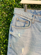 Zara Distressed Denim Shorts — detail