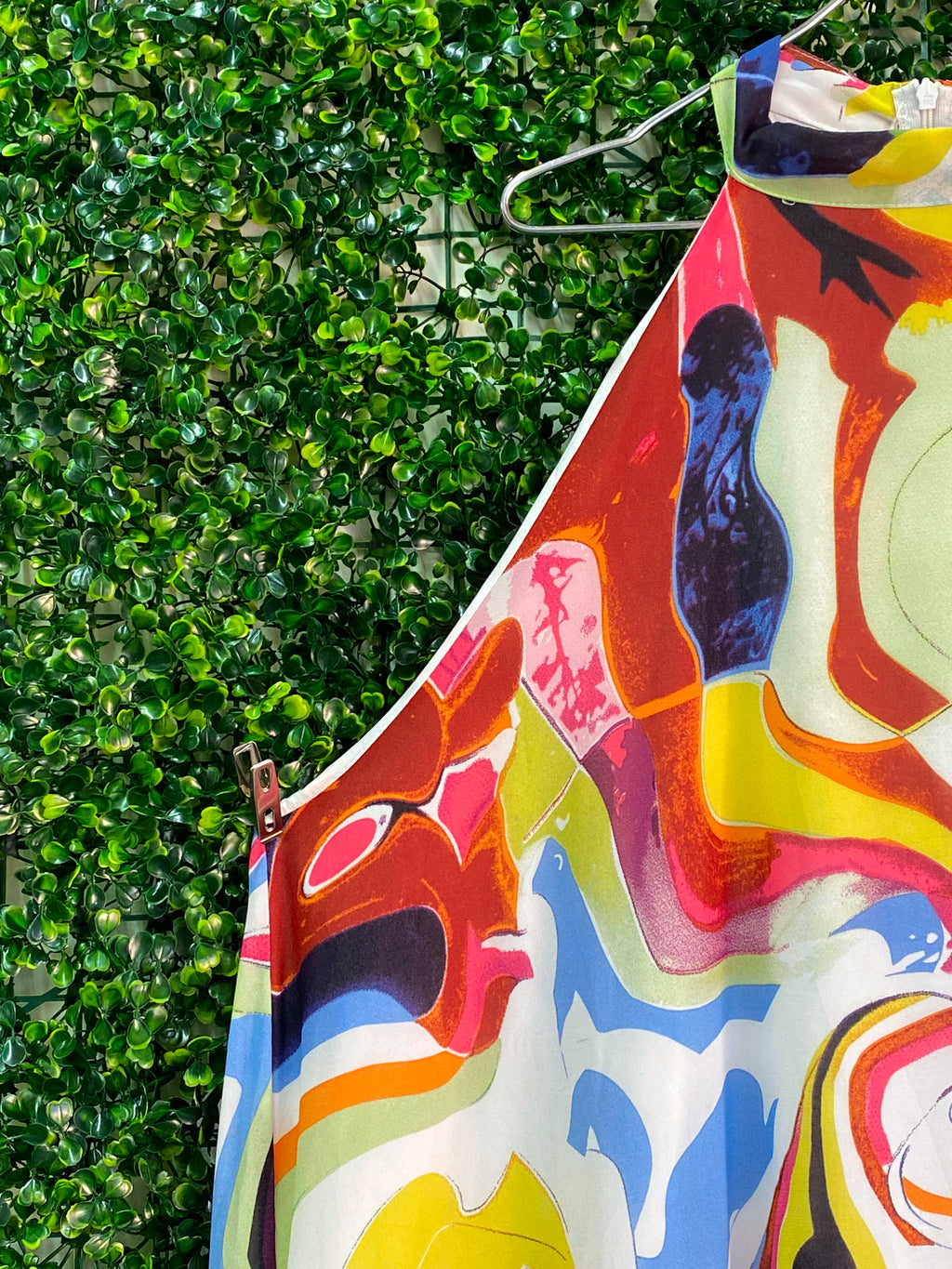 U-STAR Abstract Halter Maxi Dress — detail