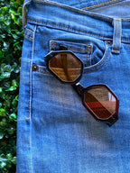 Levi's Mid-Wash Distressed Curvy Skinny Jeans — detail