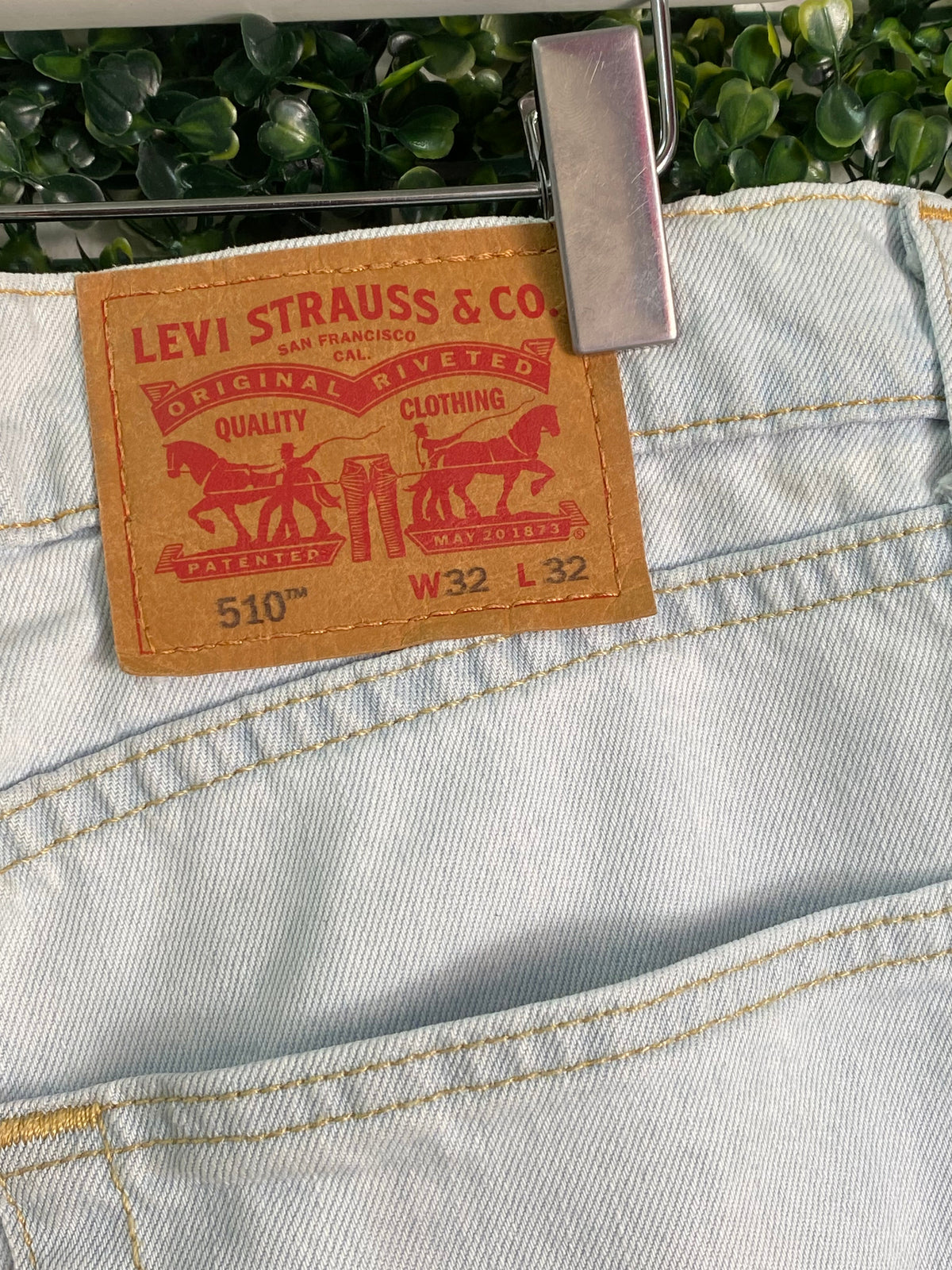 Levi's 510 Off-White Skinny Jeans — brand